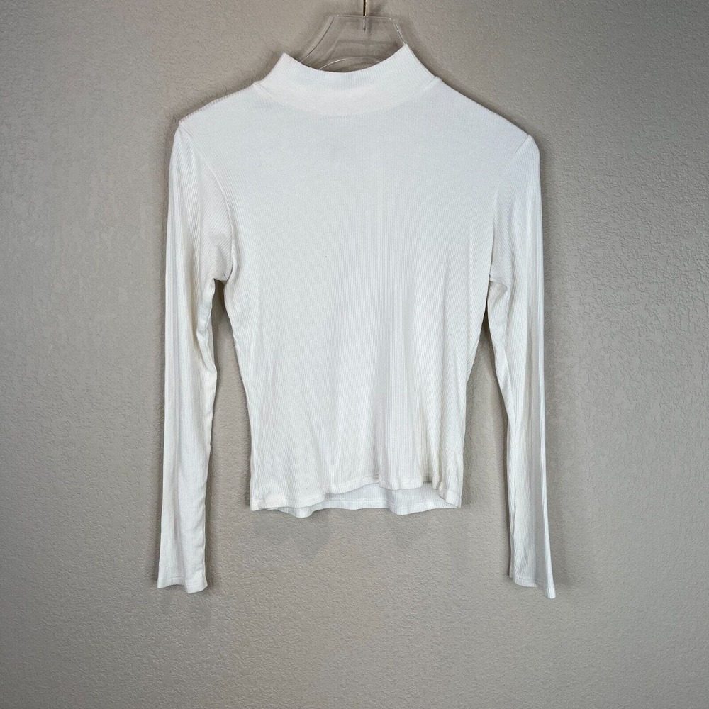 Laia Womens Crop Top Tee White Ribbed Knit Mock Neck Long Sleeve Fitted Preppy‎